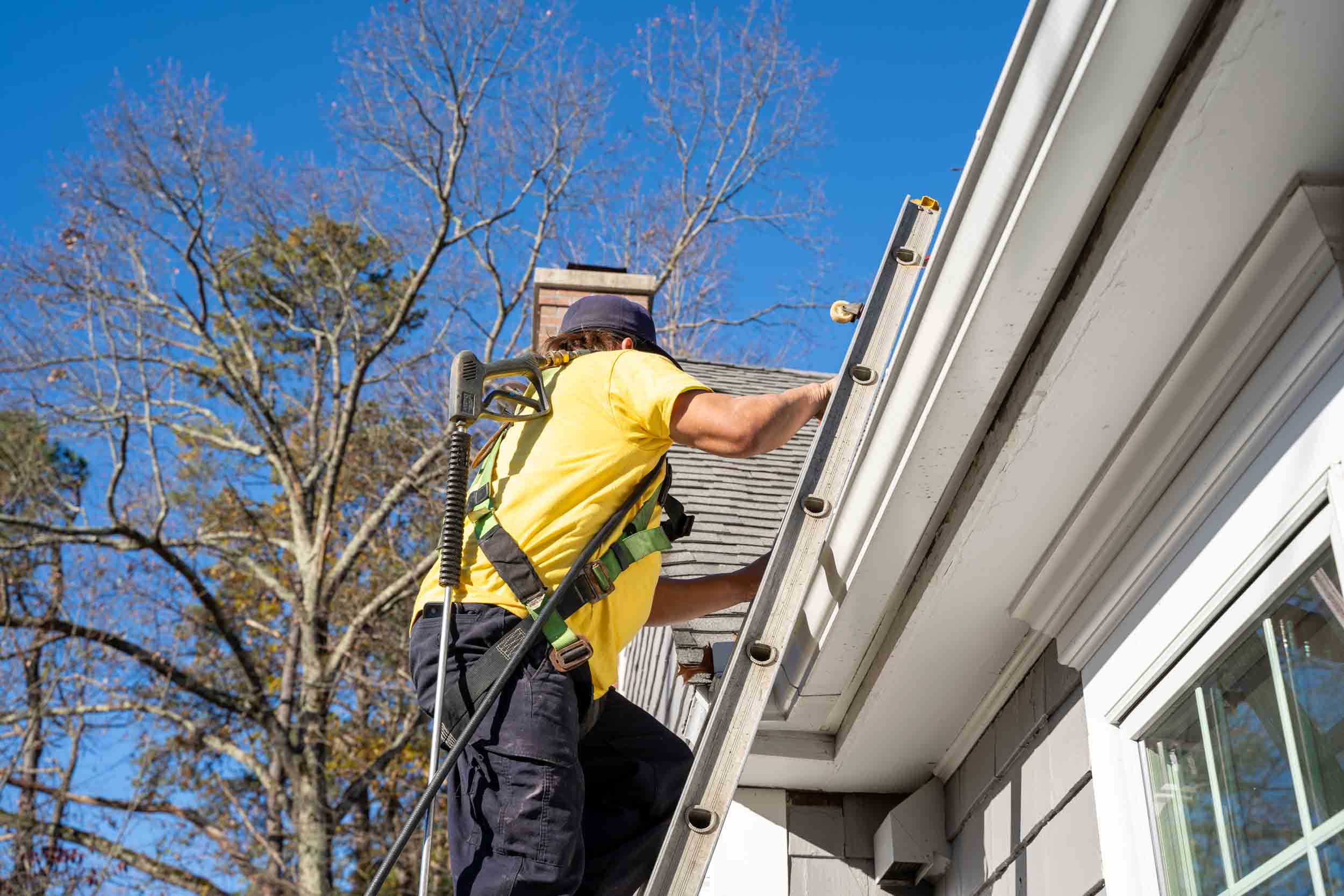 Top 10 Benefits of Professional Gutter Cleaning
